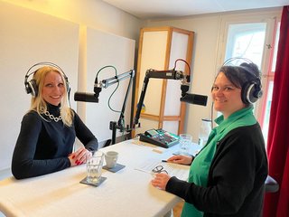 Loslassen, um anzukommen: Umzug in eine Seniorenresidenz. Loslassen, um anzukommen: Umzug in eine Seniorenresidenz.