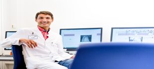 Dr. Manuel Eglau