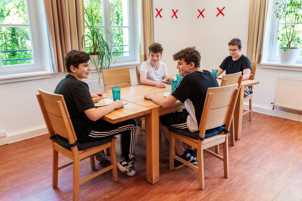 Gemeinsames Mittagessen Gemeinsames Mittagessen