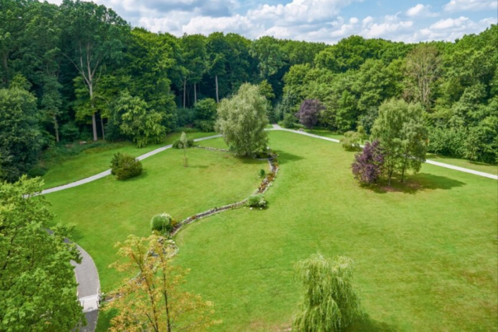 Augustinum Seniorenresidenz Dortmund Park Ein großer grünflächiger Park