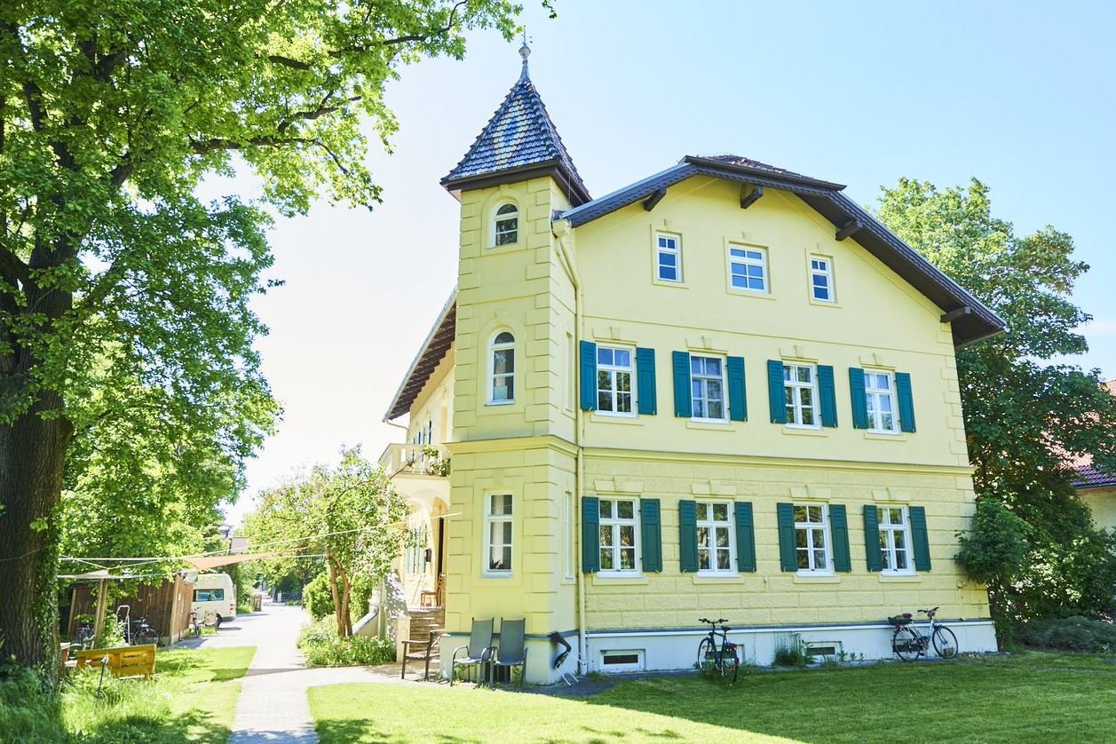 Augustinum Wohnstätte Feldmoching Außenansicht der Augustinum Wohnstätte Feldmoching