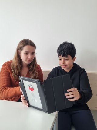 Mit iPads die eigene Sprache finden Mit iPads die eigene Sprache finden