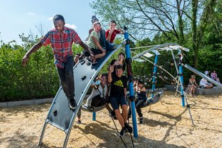 Spiel- und Fitnessplatz eröffnet Spiel- und Fitnessplatz eröffnet