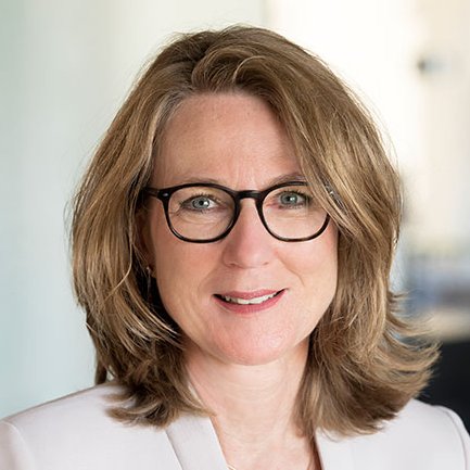 Caroline Hillesheim, Direktorin Caroline Hillesheim, Direktorin