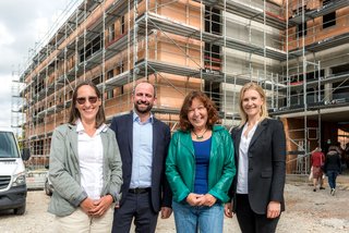 Otto-Steiner-Schule und Tagesstätte nehmen Gestalt an Otto-Steiner-Schule und Tagesstätte nehmen Gestalt an