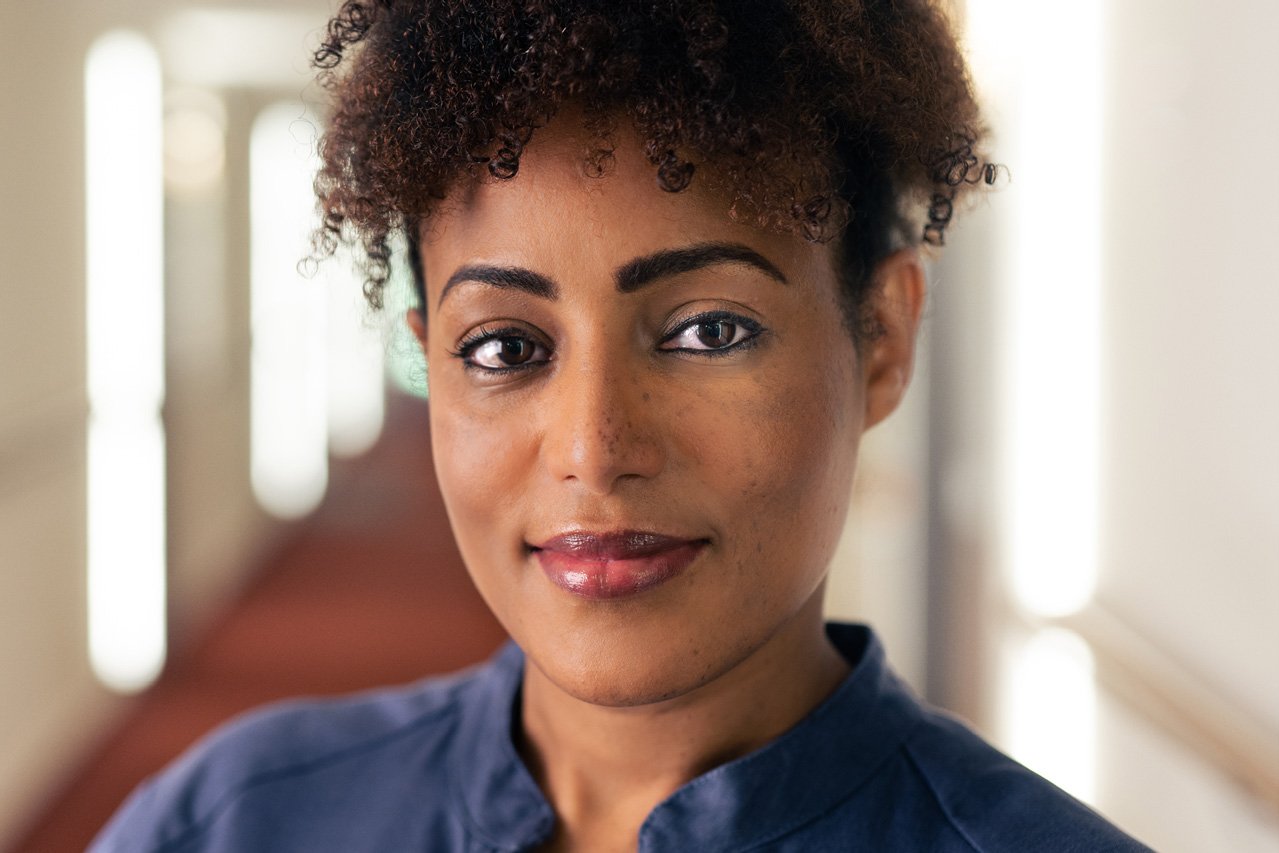 Medizin & Pflege Mitarbeiterin aus dem Pflegebereich