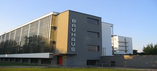 Ansicht des Bauhauses Dessau Ansicht des Bauhauses Dessau