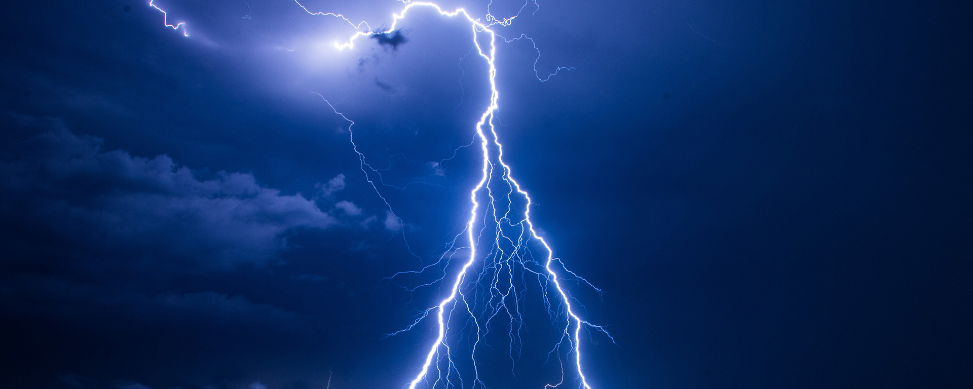 Blitz be Nacht Ein Blitz bei Nacht