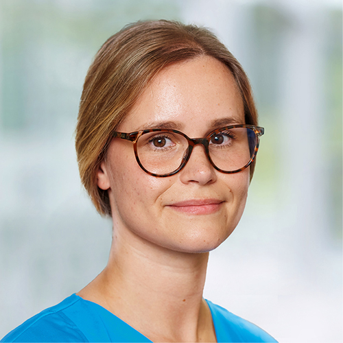 Julia Niehaus, Leitung Herzkatheterlabor/Elektrophysiologie Porträtaufnahme von Julia Niehaus, Leitung Herzkatheterlabor/Elektrophysiologie