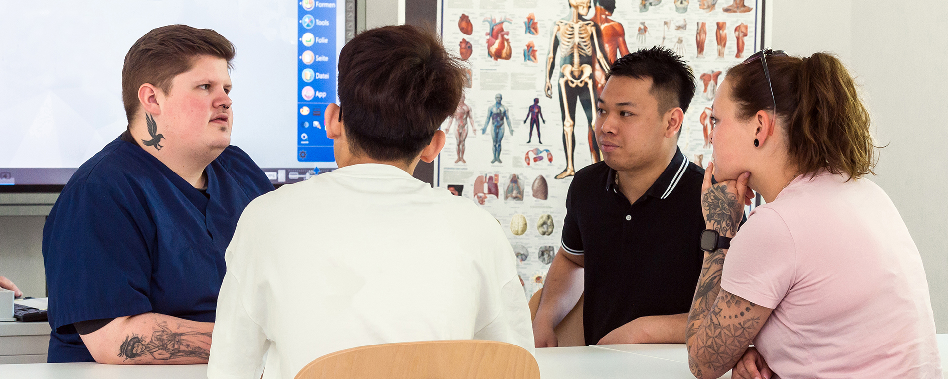 Augustinum Berufsfachschule Weiterbildung Praxisanleitung Eine Gruppe bei der Weiterbildung "Praxisanleitung" der Berufsfachschule für Pflege