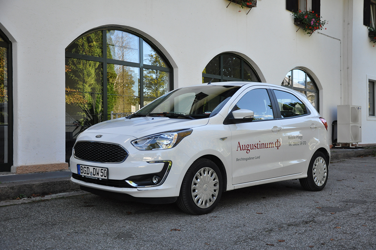 Augustinum Berchtesgadener Land Mobile Pflege Auto der mobilen Pflege