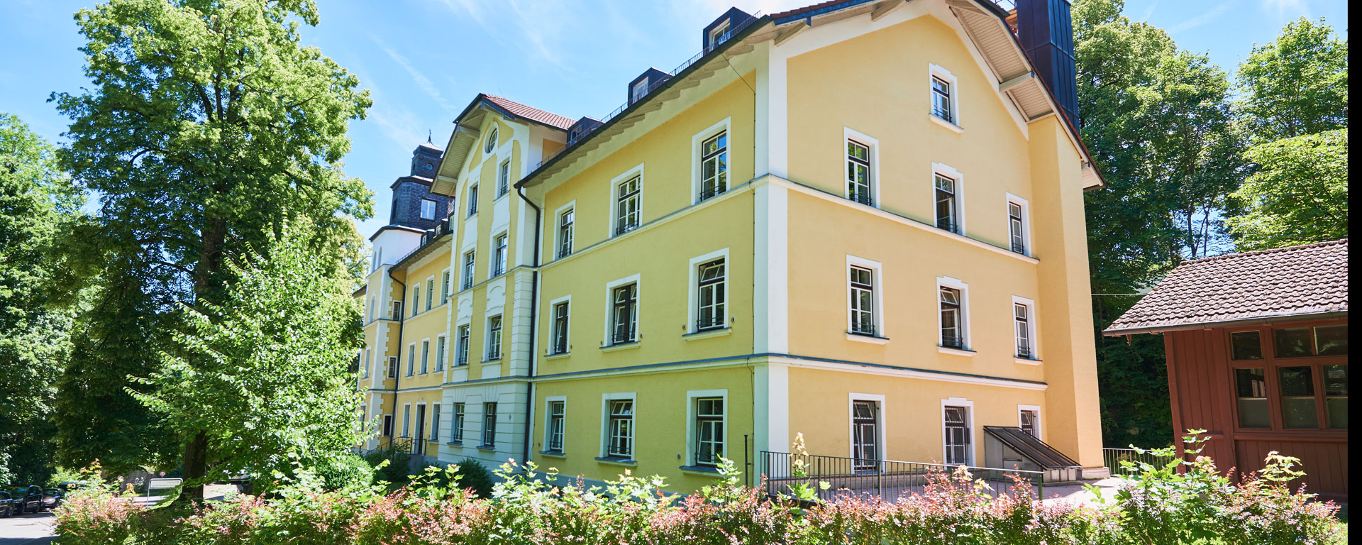 Landschulheim Elkofen Hauptgebäude Landschulheim Elkofen Hauptgebäude