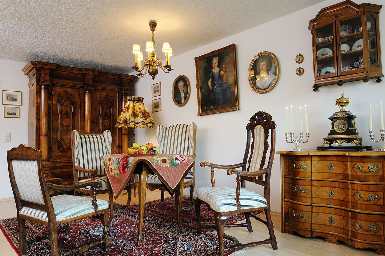 Zeit für Klassik: eine Wohnung in Überlingen. Zeit für Klassik: eine Wohnung in Überlingen.