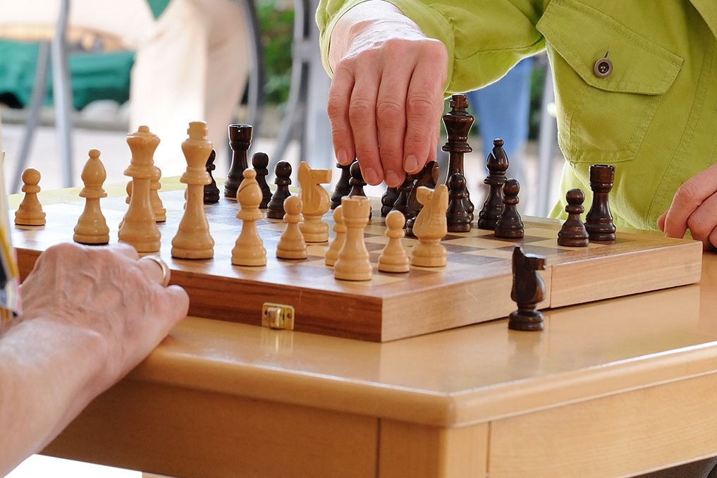 Schach Schachbrett mit Figuren