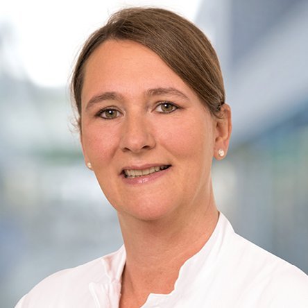 Dr. Caroline März, Oberärztin Porträt von Dr. Caroline März, Oberärztin