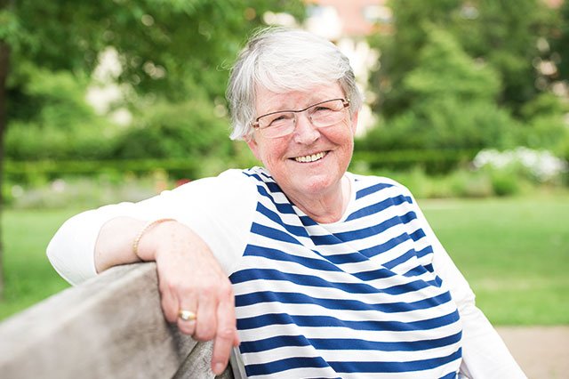 Heide-Renate Bischoff plante den Bezug ihrer Wunschwohnung in der Seniorenresidenz Augustinum Roth frühzeitig. Heide-Renate Bischoff