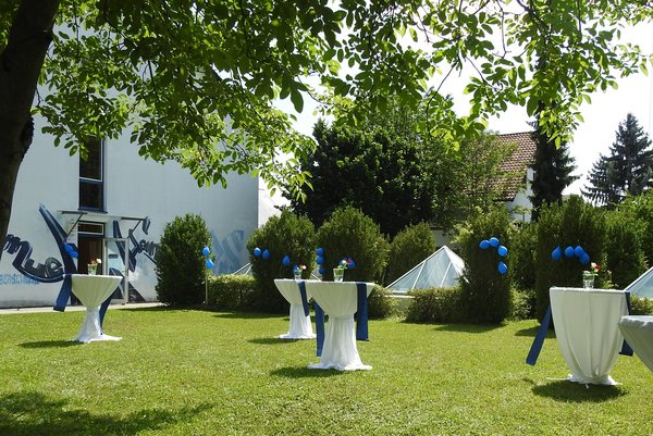 Abiturfeier Abiturfeier im Freien