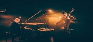 Jazzabend mit Torkler und Bornstein Torkler und Bornstein an Instrumenten spielend