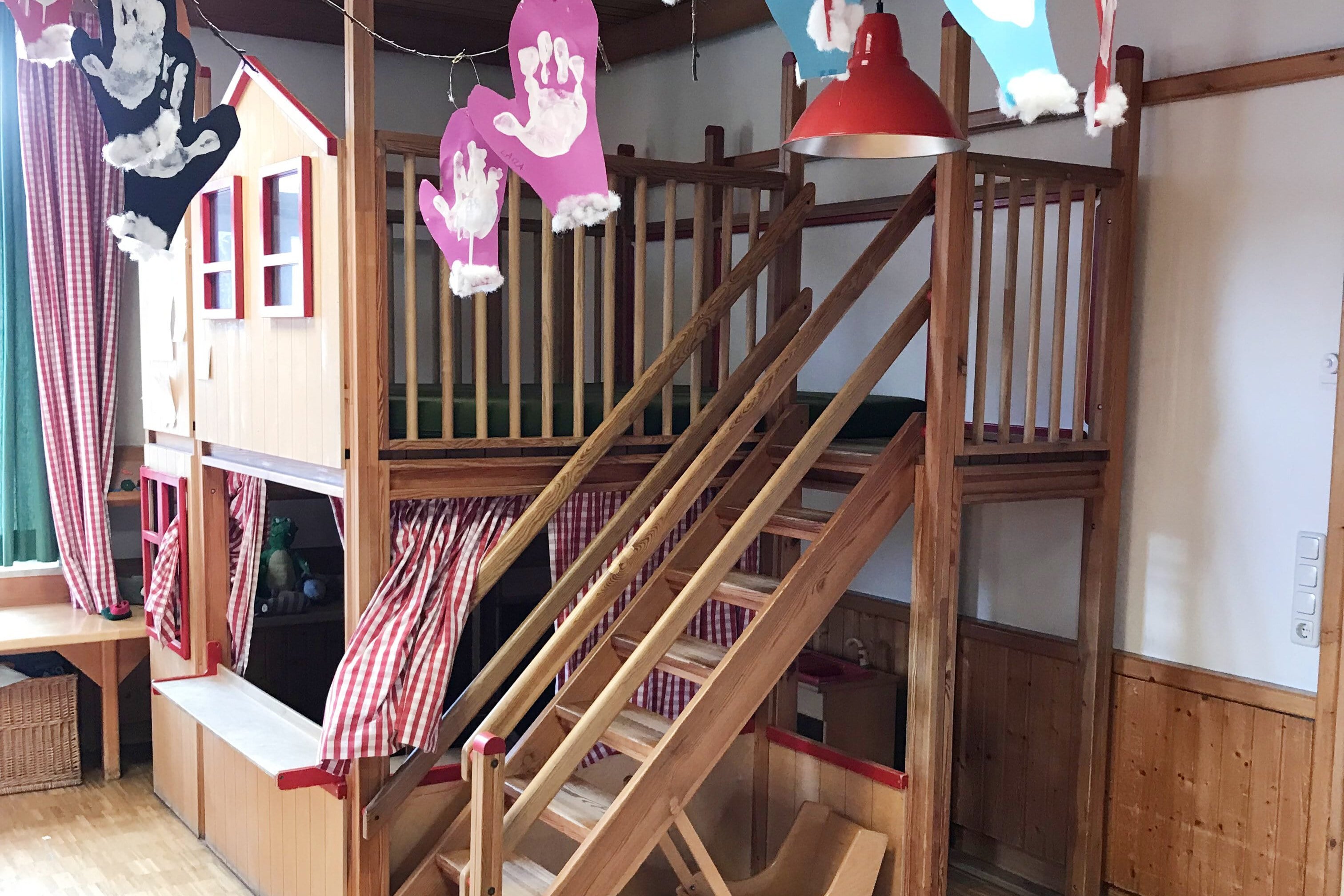 Augustinum Kindergarten Christuskirche Spielhaus Ein Spielhaus im Augustinum Kindergarten Christuskirche