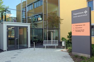 Samuel-Heinicke-Schule Eingang der Samuel-Heinicke Schule