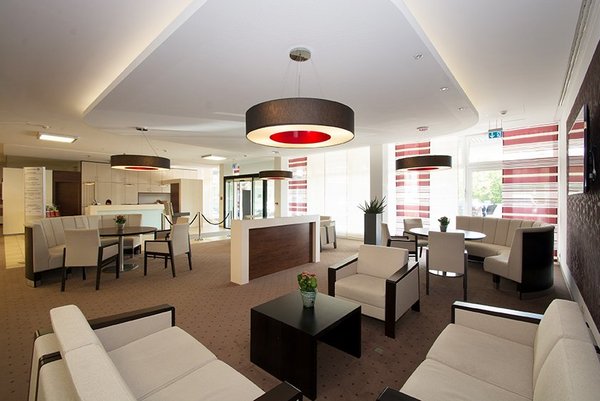 Augustinum Seniorenresidenz Kassel Foyer Mehrere Sitzecken im Foyer des Augustinum Kassel