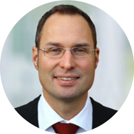 Dr. Johannes Patzelt, Oberarzt Porträtaufnahme von Dr. Johannes Patzelt, Oberarzt