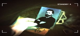 Blick durch eine Kamera auf ein Foto von Tschaikowsky