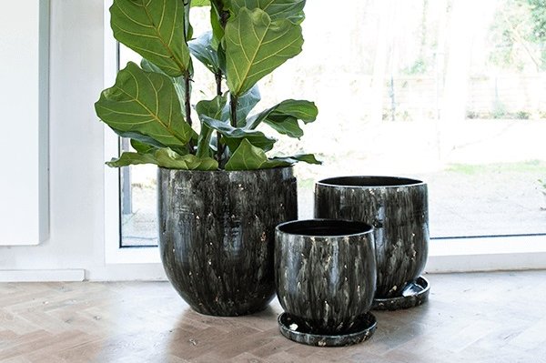 Keramikgefäße Muster Drei Keramikgefäße mit Muster