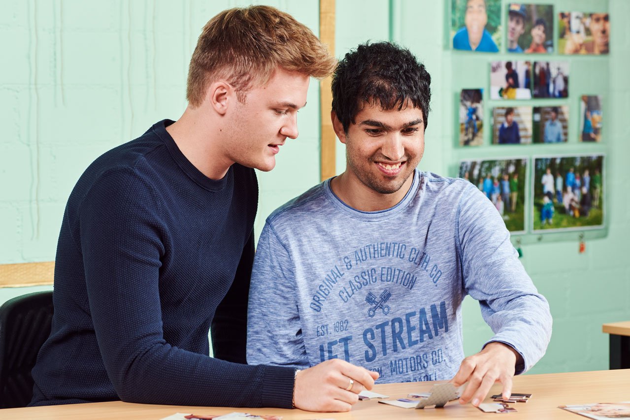 Förderung der kognitiven und kommunikativen Fähigkeiten Förderung der kognitiven und kommunikativen Fähigkeiten