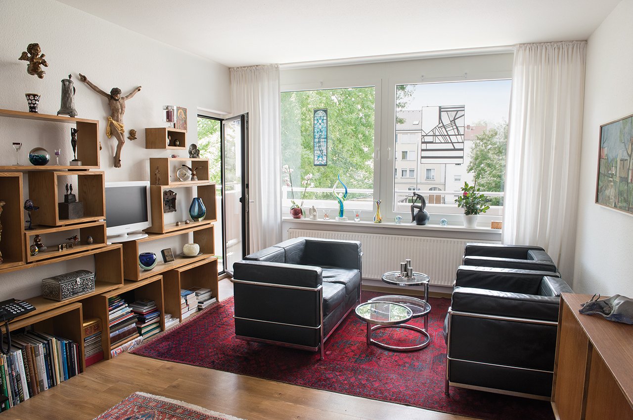 Bringen sie Ihre Lieblingsmöbel und Erinnerungsstücke mit oder richten Sie sich beim Einzug komplett neu ein. Ganz wie Sie möchten. Bringen sie Ihre Lieblingsmöbel und Erinnerungsstücke mit oder richten Sie sich beim Einzug komplett neu ein. Ganz wie Sie möchten.