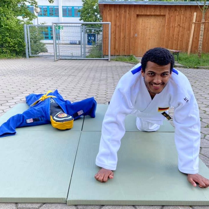 Einzeltraining Judoka Dummi Judoka Dummi für das Einzeltraining im Judo Sport