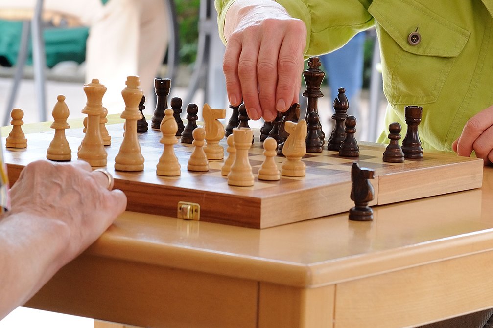 Schach Schachbrett mit Figuren