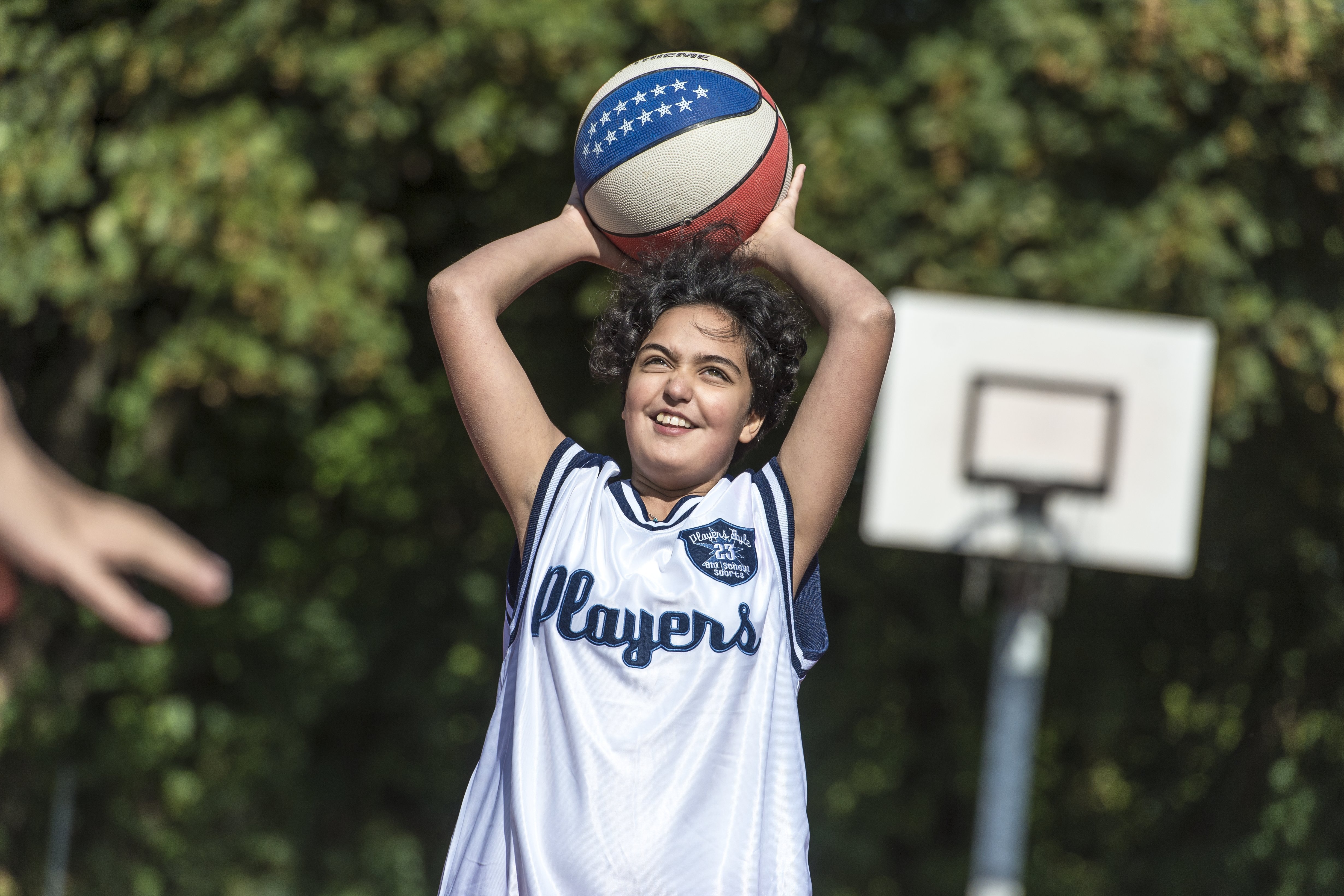 Otto-Steiner-Schule Schüler*innen spielen Basketball
